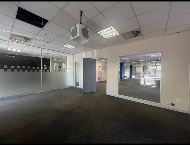 494M² OFFICE TO LET IN MEYERSDAL NATURE ESTATE